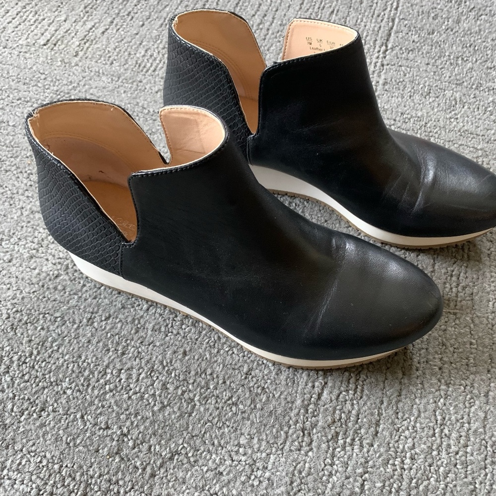 Dr. Scholls Womens Black Leather Saraleah Wedge Ankle Boots Booties_Size 7M